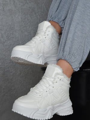Кросівки на хутрі білого кольору | 6687197