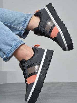 Кросівки чорного кольору на шнурівці | 6687230
