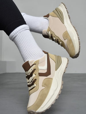 Кросівки бежевого кольору на шнурівці | 6687233