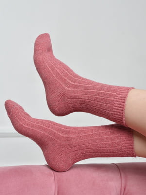 Носки с верблюжьей шерстью и ослабленной резинкой темно-розового цвета | 6687574