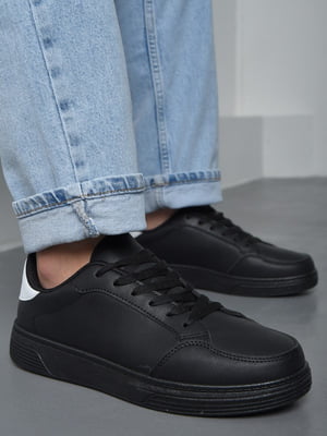 Кросівки чорного кольору на шнурівці | 6688031