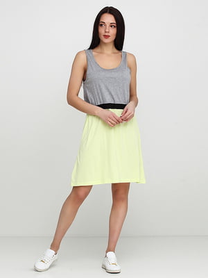 Сіро-жовта сукня з контрастною резинкою на поясі | 6697150