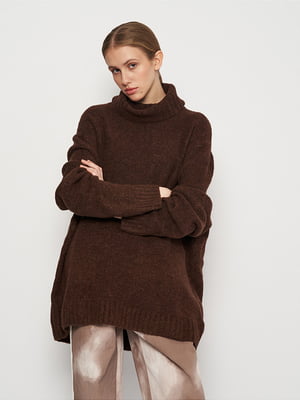 Удлиненный оверсайз свитер коричневого цвета | 6697217