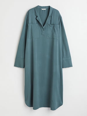 Зелена атласна оверсайз сукня з нагрудними кишенями | 6697356