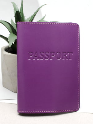 Обкладинка на паспорт шкіряна фіолетова з тисненням | 6702859