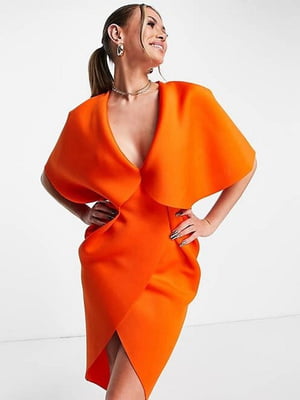 Приталенное оранжевое платье “на запах” со стилизованной накидкой | 6506994