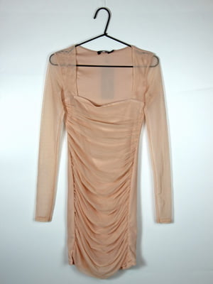 Облягаюча драпірована сукня рожевого кольору | 6507129