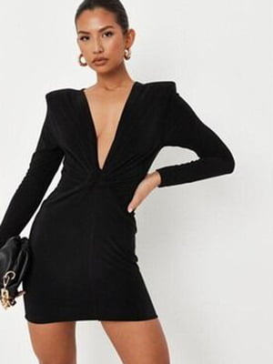 Чорна облягаюча міні-сукня з глибоким декольте та стоячими плечима | 6699055
