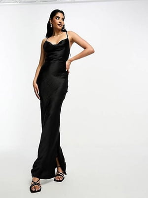 Чорна сукня-максі з ефектним вирізом на спині | 6699571