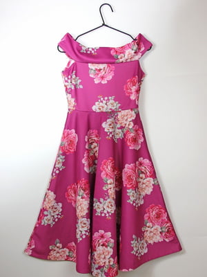 Сукня А-силуету рожева з квітковим принтом та горловиною-човником | 6700084