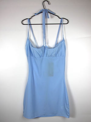 Приталена блакитна міні-сукня з драпіровкою на ліфі | 6700263