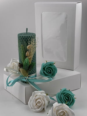Подарунковий набір: свічка ручної роботи та мильні троянди | 6703514