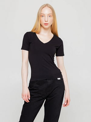 Базова чорна футболка преміальної якості V-neck EL | 6704260