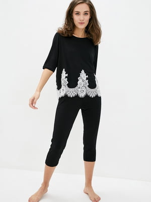 Чорна піжама з мереживом: блуза і облягаючі легінси | 6705560