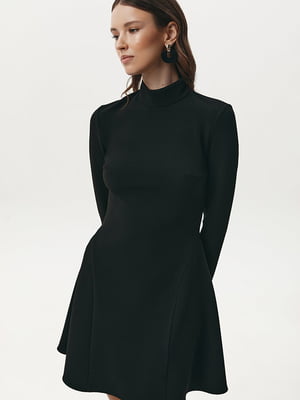 Чорна трикотажна сукня міні з довгим рукавом | 6706684