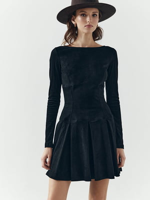 Чорна сукня міні з еко замші | 6706686