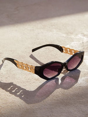 Сонцезахисні окуляри із золотистими дужками у формі ланцюжка | 6707560