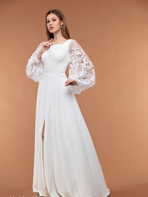 Белое свадебное платье с кружевными рукавами | 6506064