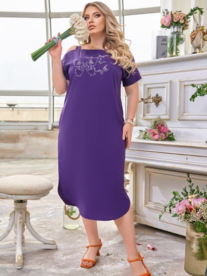 Фіолетова сукня-футляр з стразами та бічними розрізами | 6721805