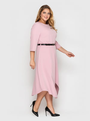 Відрізна рожева сукня з розкльошеним низом | 5910588