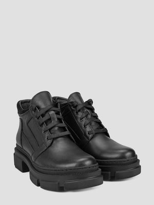 Кожаные ботинки черного цвета на шнуровке | 6722258