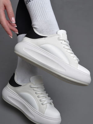 Кроссовки белые | 6725772