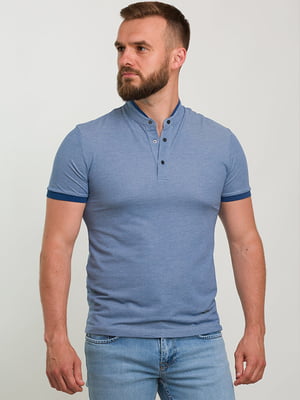 Світло-синя футболка-поло з контрастними манжетами та оздобленням горловини | 6728318