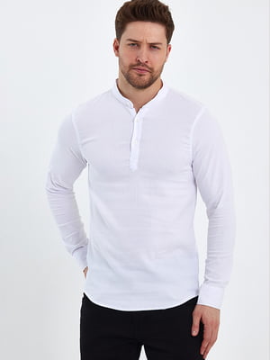 Белая хлопковая рубашка с планкой на пуговицах | 6728936