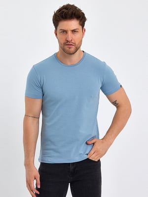 Блакитна базова футболка | 6729181