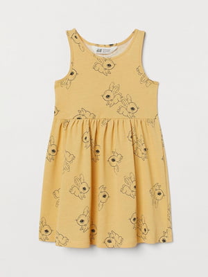 Желтое трикотажное платье в принт со сборкой на талии | 6735435