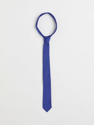 Синий узкий галстук из мягкого атласа | 6735524
