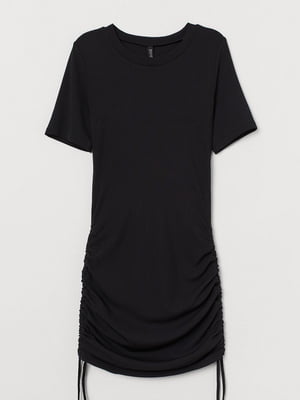 Сукня чорна у рубчик з відкритою спиною | 6685138