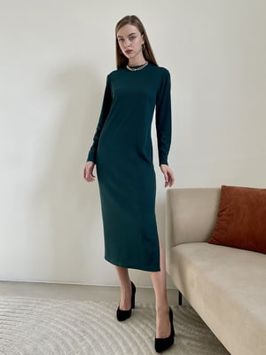 Зелена сукня-футляр в рубчик довжини міді | 6737732