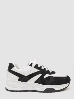 Бело-черные кроссовки на белой подошве | 6759366