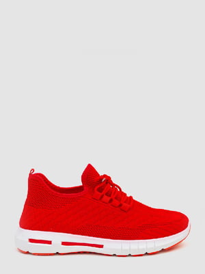 Червоні текстильні кросівки на білій підошві | 6759411