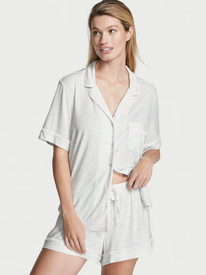 Пижама серая: рубашка с коротким рукавом и шорты | 6759786