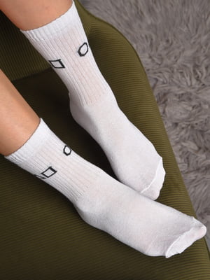 Демісезонні білі шкарпетки з написом | 6761032