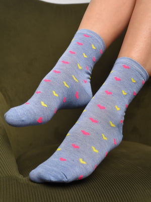 Демісезонні сірі шкарпетки з принтом | 6761050