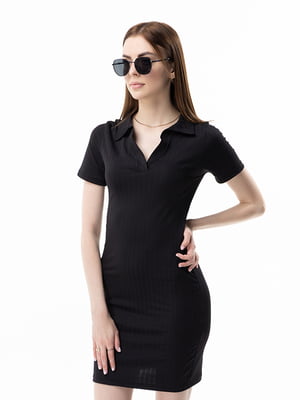 Чорна сукня-футболка з комірцем сорочкового типу | 6748943