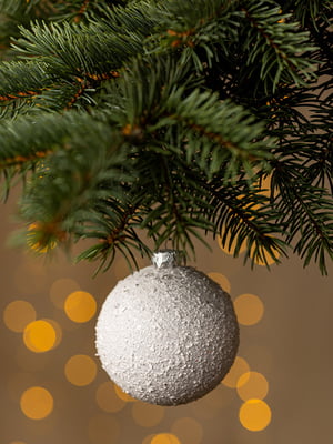 Новорічна куля білого кольору блискуча  (8 см)  | 6750046
