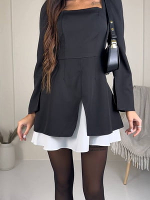 Чорна сукня А-силуету з елегантним декольте | 6764065