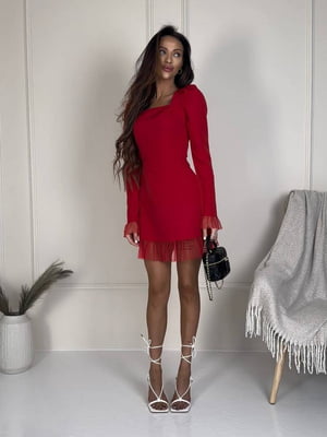 Червона сукня А-силуету з елегантним декольте | 6764067