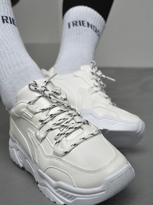 Кросівки білого кольору на шнурівці | 6769273