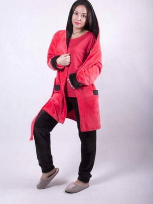 Піжама: червоний халат на поясі і чорні штани | 6780162
