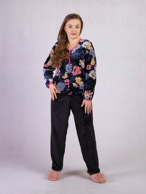 Чорна махрова піжама: джемпер в квітковий принт і штани | 6780903