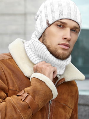 Комплект «Монблан» белый: шапка и шарф-хомут | 6774891