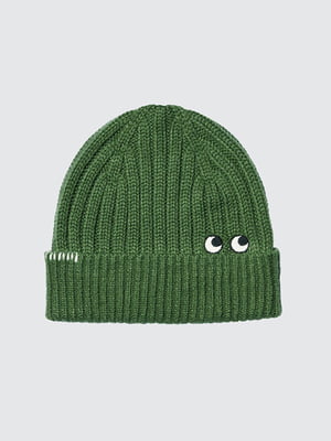 Зелена трикотажна шапка-біні з вишивкою | 6789215