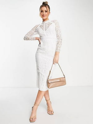 Біла мереживна сукня-футляр на підкладці | 6790159