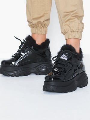 Чорні шкіряні кросівки на шнурівці | 6791543