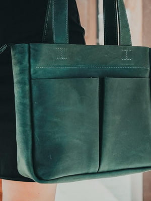Зеленая сумка шопер из натуральной кожи с двумя карманами | 6797466